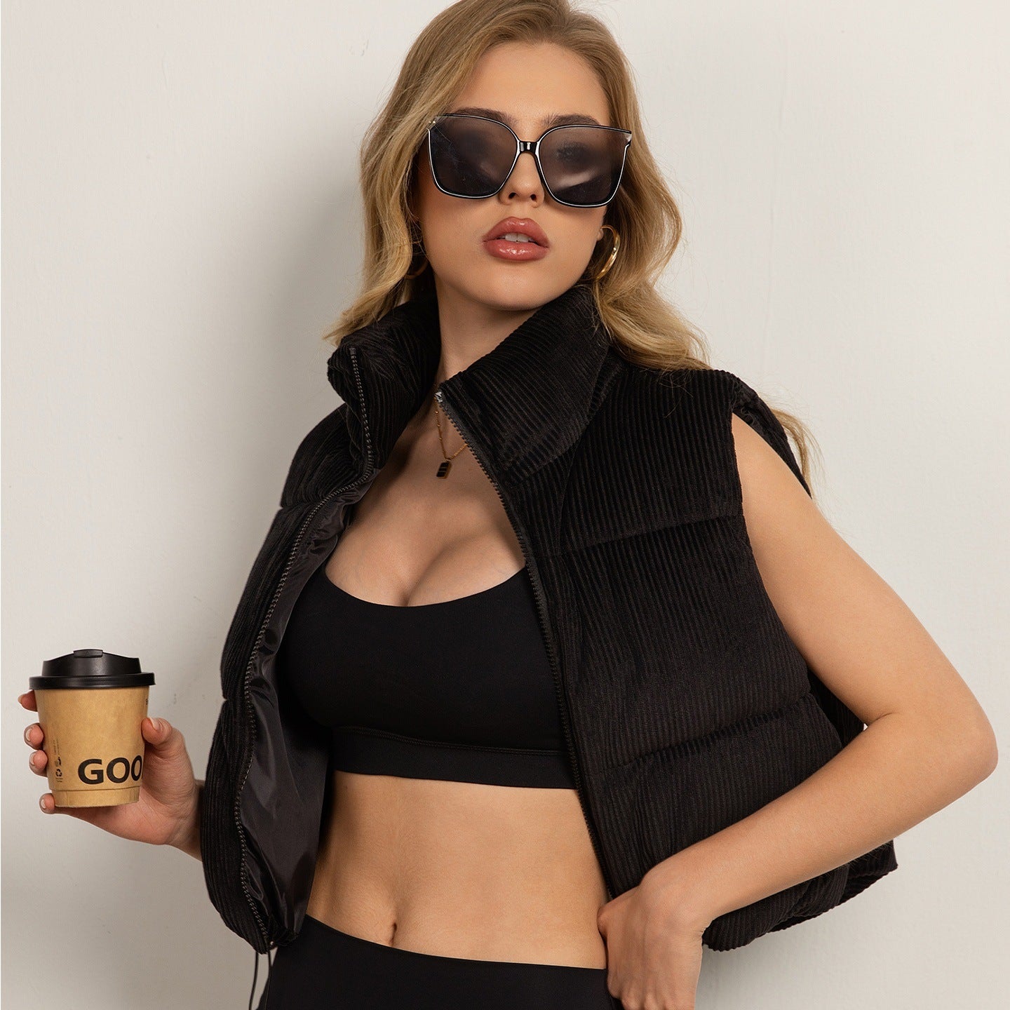 Cropped Stand-collar Sleeveless Jacket vest