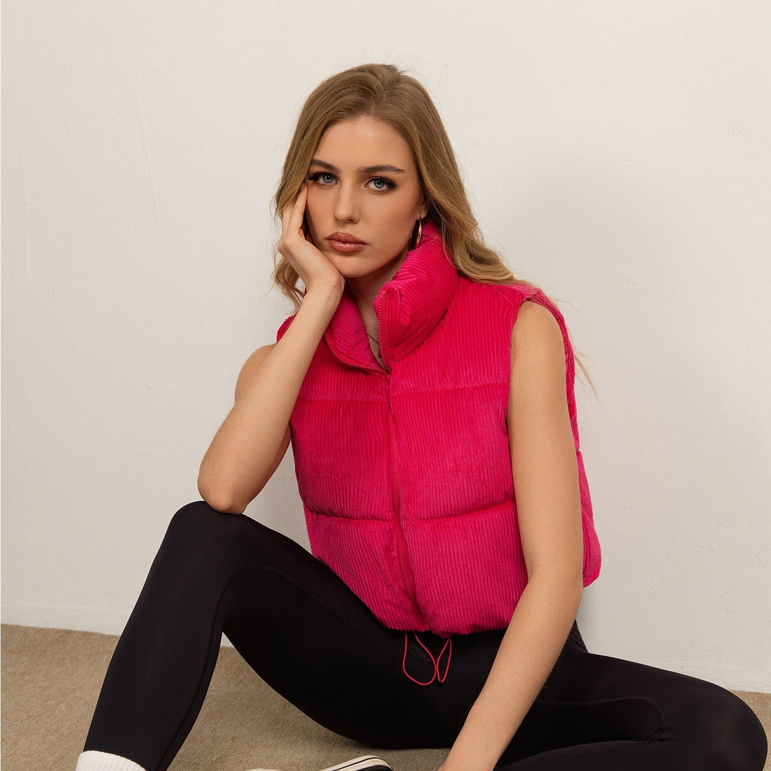 Cropped Stand-collar Sleeveless Jacket vest
